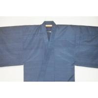 拾11263【新企画・男の弓道用高級着物】本絹米澤紬 裄70丈136К袖丈・袖付けを調整しました 藍