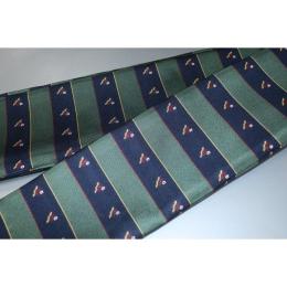 弐10671RM 男角帯 本絹西陣織平織 К紺に深緑色とエンブレム 全通洒落帯 ネクタイ生地を使いま