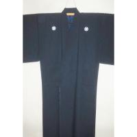 拾11449RM シルク化繊丹後縮緬お召調 色紋付き男着物袷 裄71丈146К藍色 新品 家紋選べま