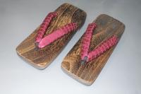 弐8825RM 男性焼き桐下駄M〜Lサイズ25.5cm К臙脂色の石垣文様 大人柄