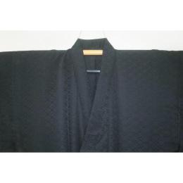 拾11893RM シルク化繊丹後縮緬繻子織 男着物単衣 裄78丈150К黒地の有職菊藤文様 新品 茶