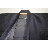 拾11947RM シルク化繊 綸子調織物 男着物単衣 裄72丈141К黒無地 蒔き糊ちらし 新品 無