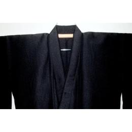 【弓道女性・袴用着物】洗える縮緬無地 化繊100% M・LサイズК黒色 新品