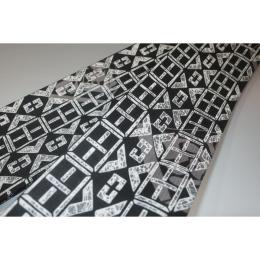 弐11127RM 男角帯 木綿遠州古渡染 К濃紺地に灰の将棋の升目柄に将棋の駒写し 全通仕立て