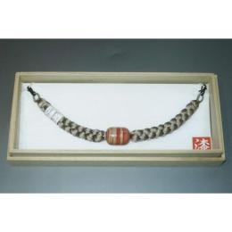 弐11151RM 漆細工の男物羽織紐 К皆中オリジナル一点物 シャンパンベージュの紐 新品 作家物一