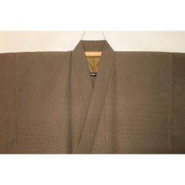 拾11249RM シルク化繊丹後縮緬調 男着物袷 裄71丈148К金茶色地の毘沙門亀甲文様 洗える江